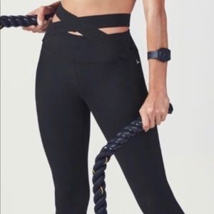 Fabletics demi lovato leggings